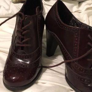 Burgundy heals
